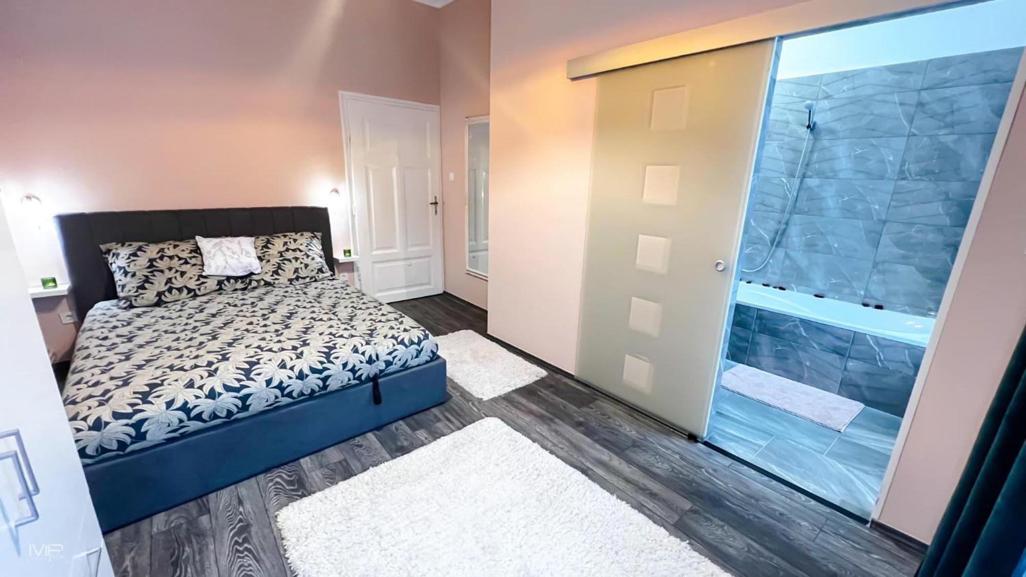 Flamingo Rezidencia Apartman إغير المظهر الخارجي الصورة